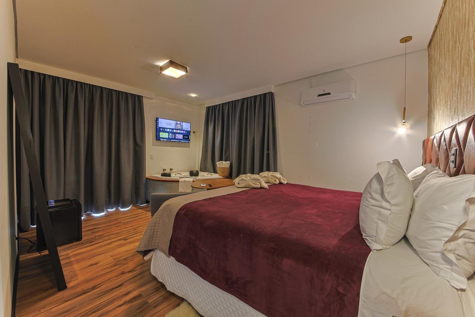 La Vie De Charme Hotel *