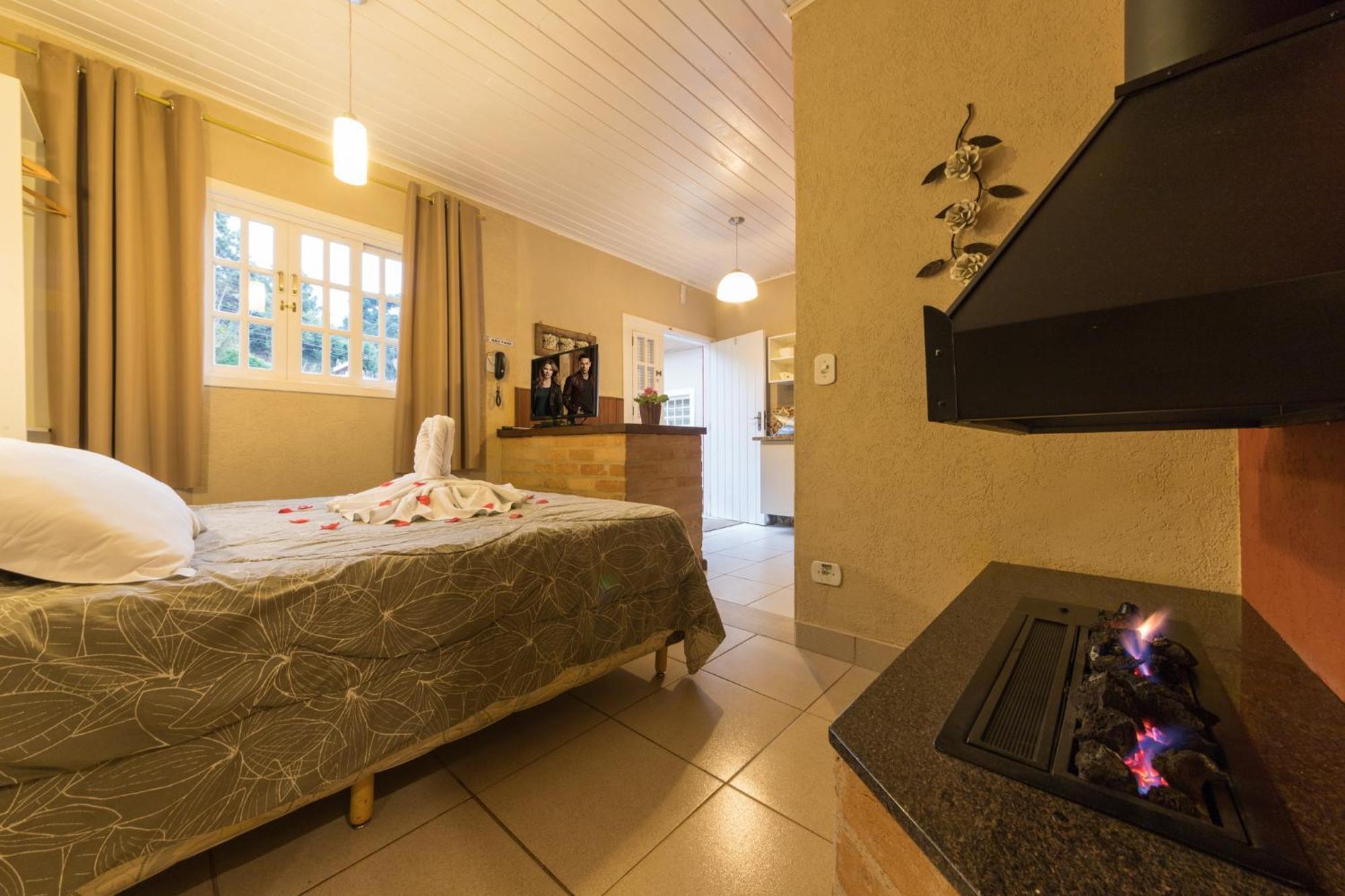 La Vie De Charme Hotel *